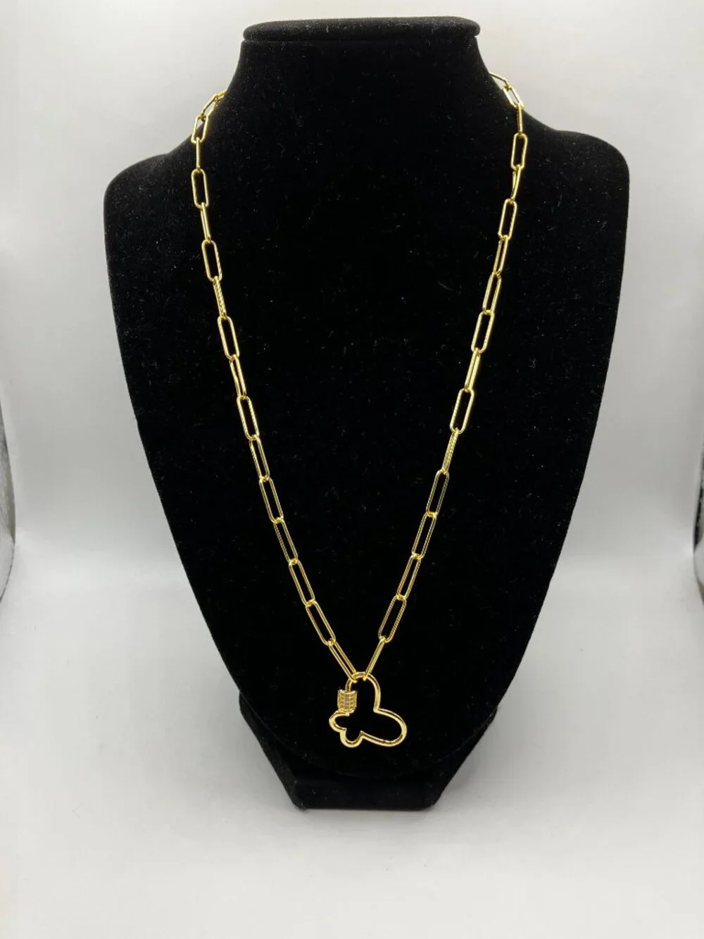 Butterfly Cubic Zirconia Pendant on 18 inch Brass Paper Clip chain Brand New